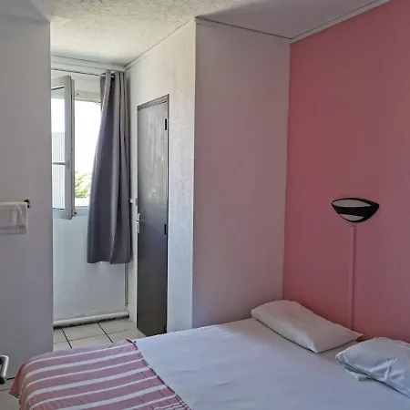 Le Floreal 2* Trèbes