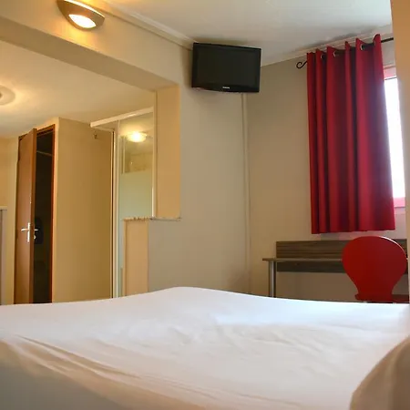 Hotel Le Floreal Trèbes