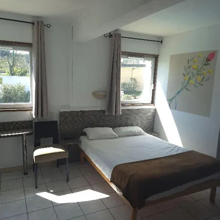 Le Floreal Hotel 2*