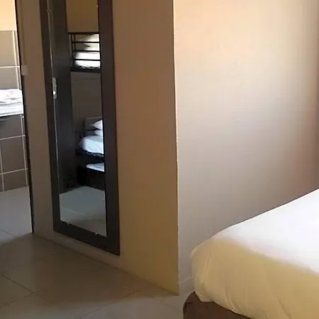 Le Floreal Hotel 2*