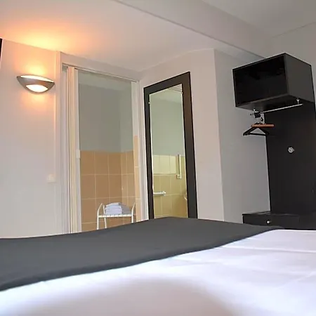 Le Floreal Hotel 2*