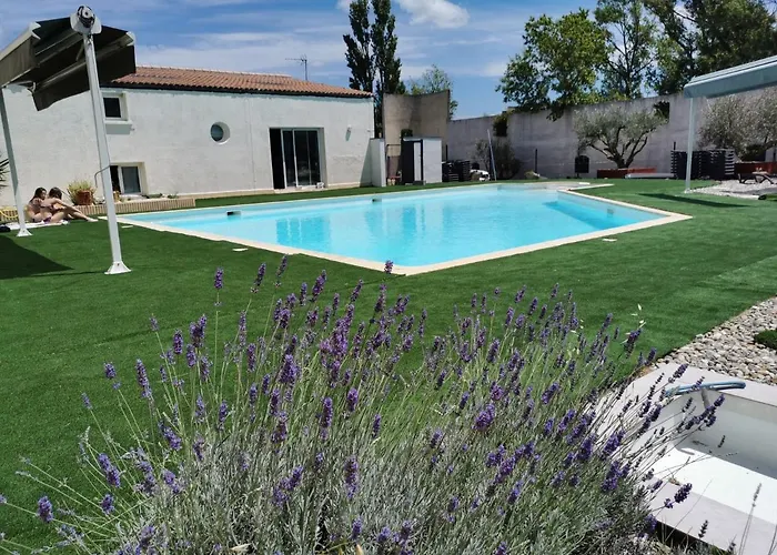 Le Floreal Hotel